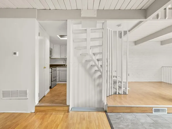 5421 Worthington Forest Pl E, Columbus, OH 43229