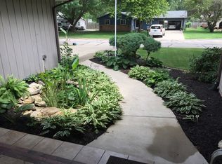 501 N 4th St, Saint Joseph, IL 61873