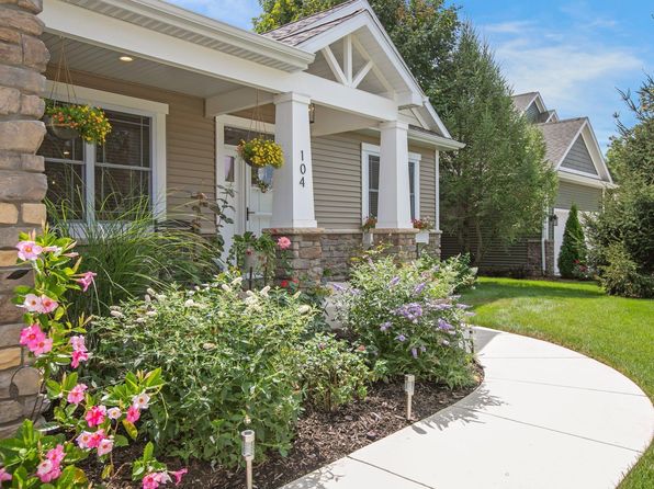 104 Lavender Ct, New Carlisle, IN 46552