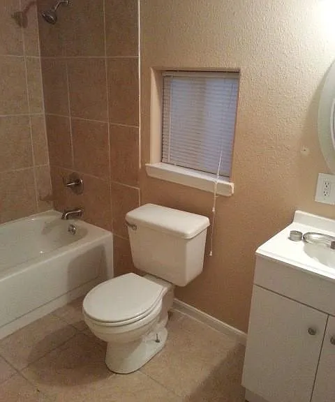 4714 Sharon St — Photo 10