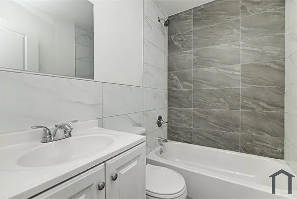 2 bed, $2,500 — Photo 2