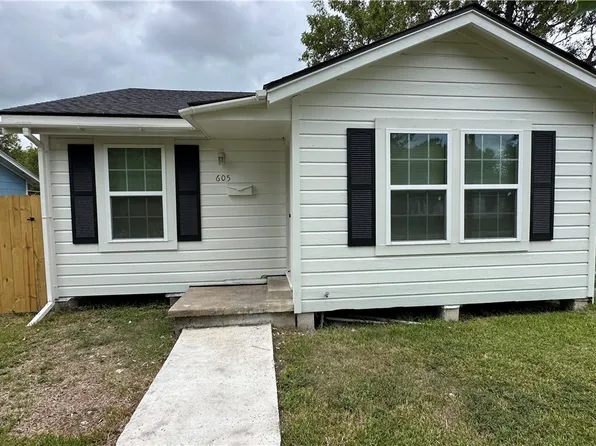 605 Avenue C, Victoria, TX 77901