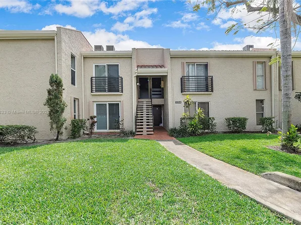 5256 NE 6th Ave #A30, Oakland Park, FL 33334