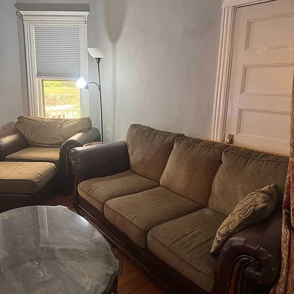 123 Ashland St #1 — Photo 9