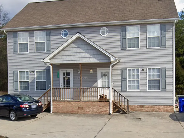 2356 Grovers Mill Ct SE — Photo 8
