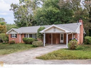 882 Rabun Dr, Lilburn, GA 30047