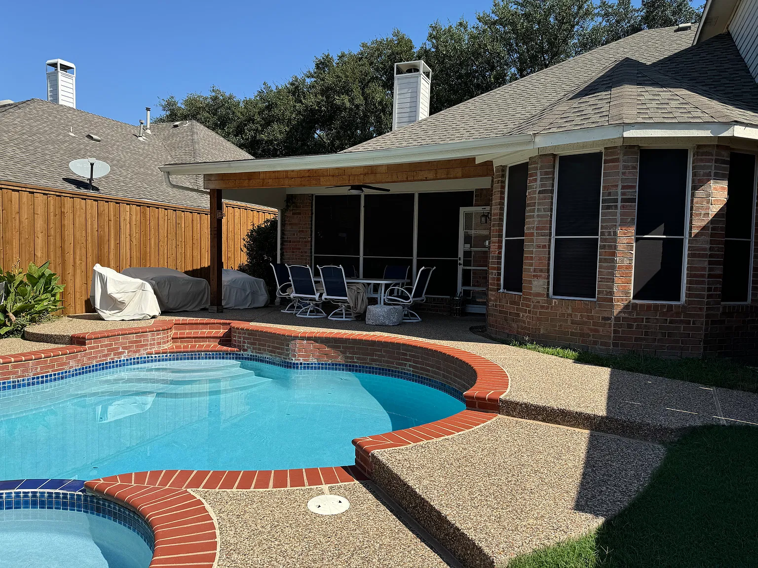 4 bed, 3.5 bath, 3296 sqft, $3,750 — Photo 4