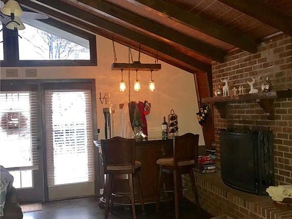 5th image of 2705 Heather Dr