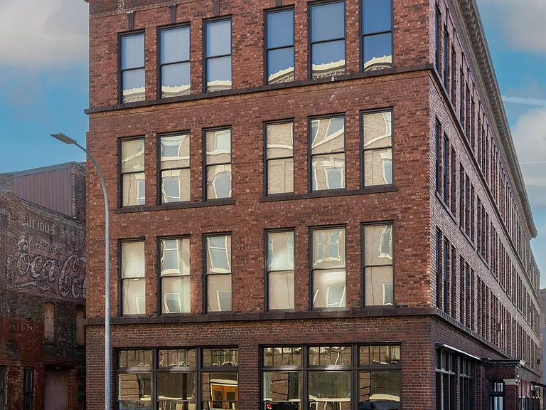 116 N 4th St — Photo 11