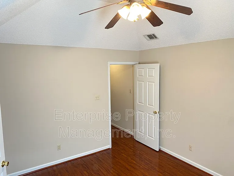 3794 Walden Meadow Dr — Photo 21