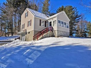 19 Ramshorn Rd, Dudley, MA 01571