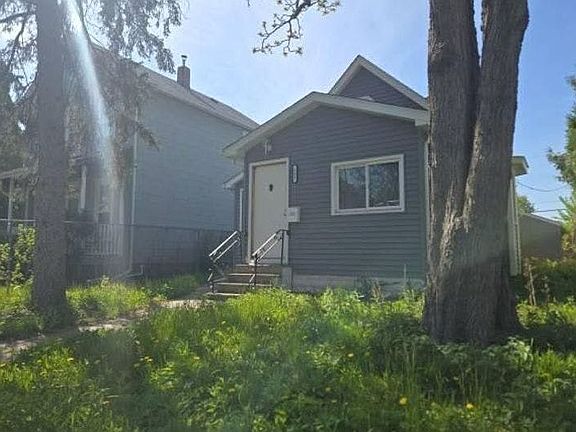 2nd image of 652 Watson Ave