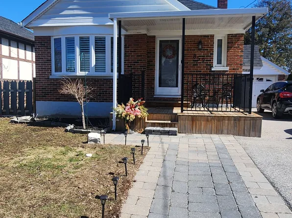 859 Mary St N, Oshawa, ON L1G 5G5