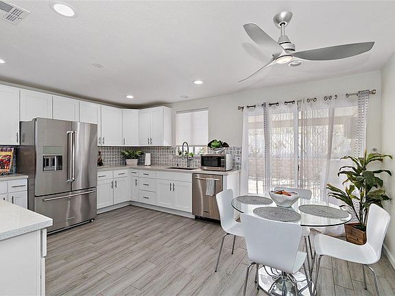5th image of 66092 Mission Lakes Blvd