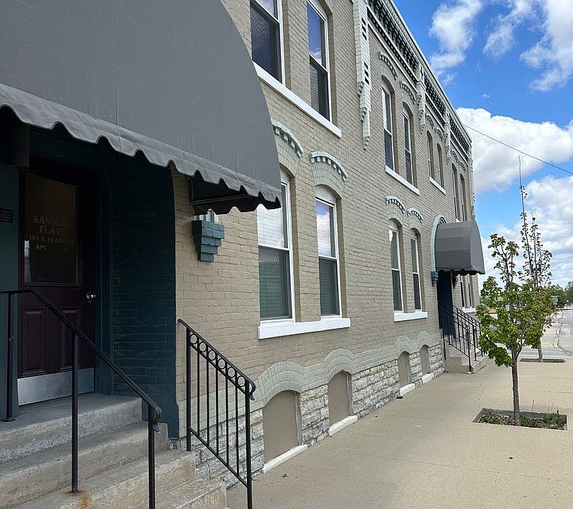 1st image of 101-103 N Franklin St #101-4