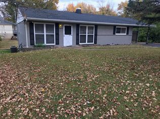 18 Country Squire Ct, Saint Louis, MO 63146