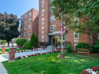 39 Glenbrook Rd APT 2T, Stamford, CT, 06901