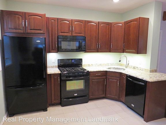 3rd image of 9508 243rd St