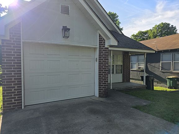 2nd image of 2610 S Izard St
