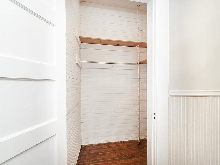 1219 Grace Ave #2 — Photo 14