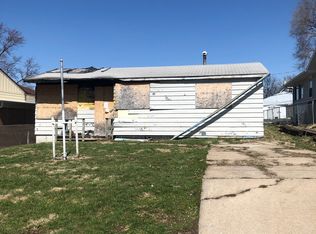 3826 Gertrude St, Bellevue, NE 68147