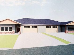 556 S Allen St, Colman, SD 57017