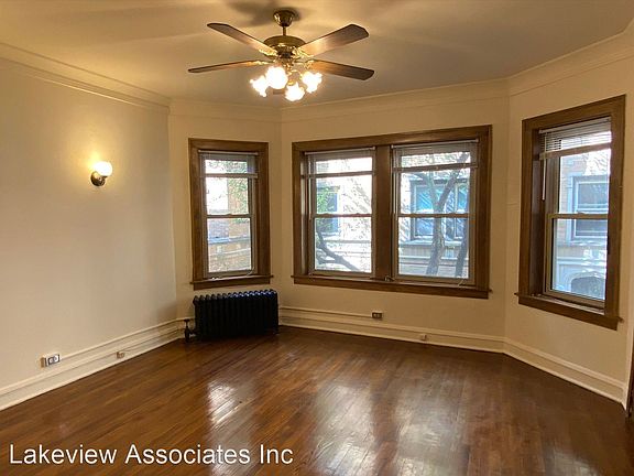2nd image of 2352 N Cambridge Ave APT 226