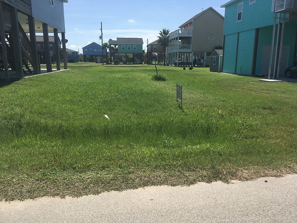 1st image of 859 Wommack Emerald #1