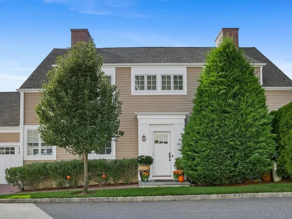 77 Havemeyer Ln Unit 100, Stamford, CT 06902