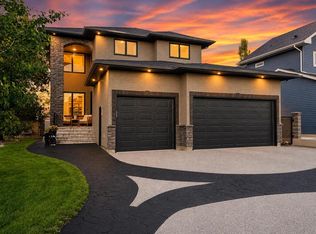 47 W Stratton Pl SE, Medicine Hat, AB T1B 0G3
