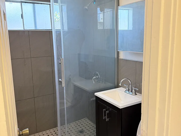 1231 Innes Ave — Photo 9