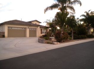 605 Sun Cir, Vista, CA 92081
