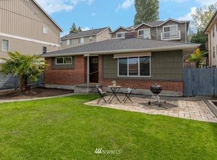 6516 42nd Ave SW, Seattle, WA 98136