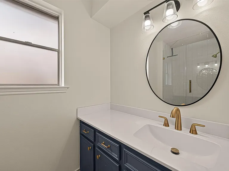 4122 Donerail Dr — Photo 7
