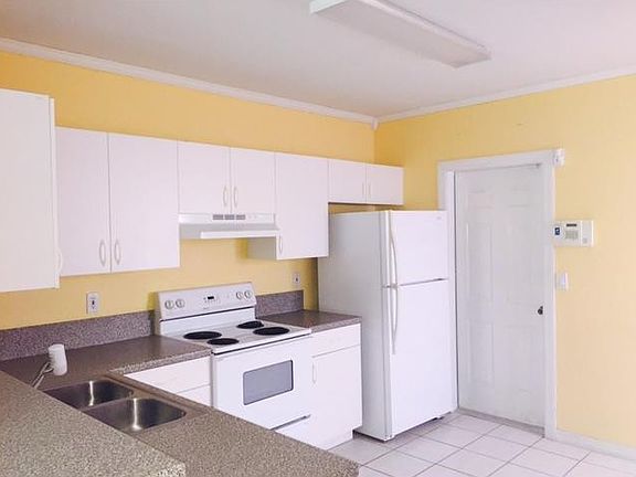 4th image of 7605 Tamarac Island Circle #7605