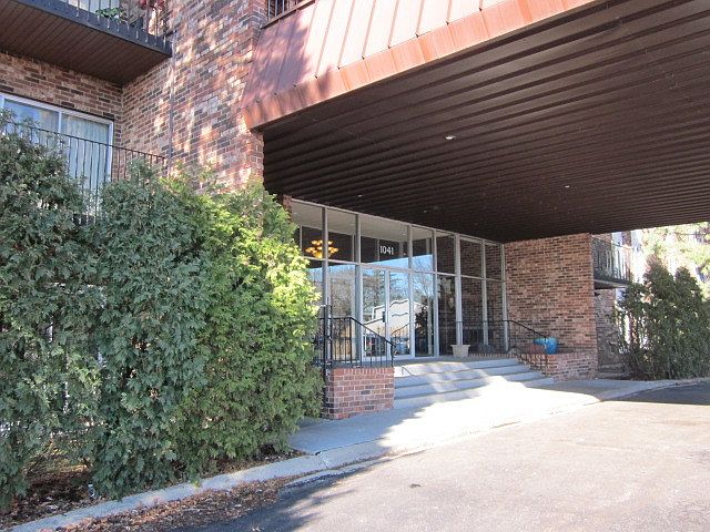 1st image of 1041 W Ogden Ave APT 119
