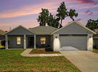 2333 Towering Oaks Cir, Seffner, FL 33584