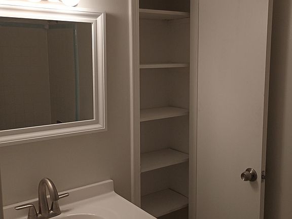 3rd image of 8020 Stark Ave #D