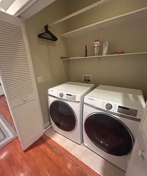 Full-sized Washer/Dryer and Storage