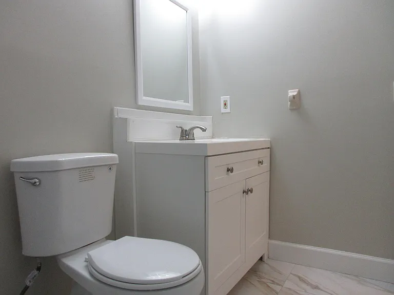 11448 NW 42nd St — Photo 12