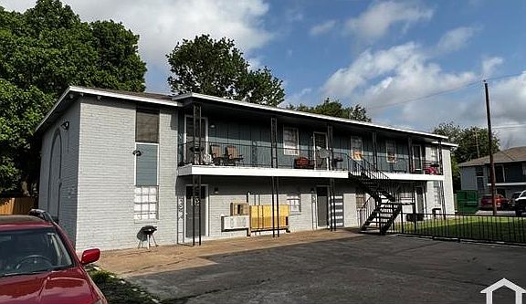 4th image of 426 Hollyvale Dr #6