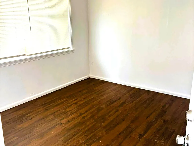 43 S Meadowcliff Dr — Photo 1