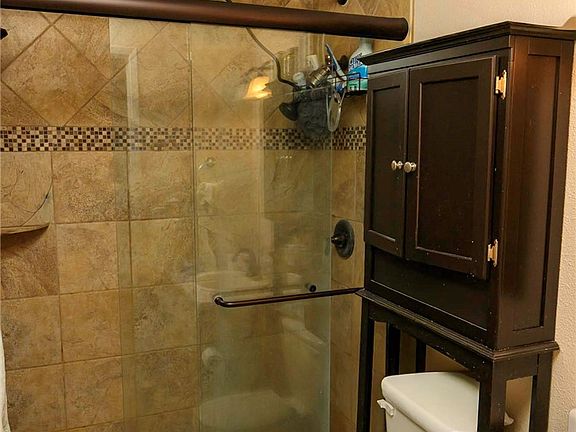 4th image of 171 Brisco Rd APT 8