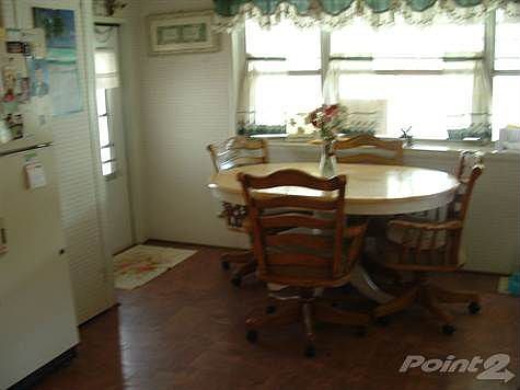 TABLE & 4 CHAIRS