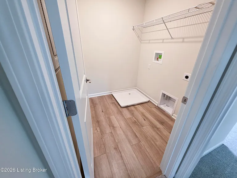 8300 Fairmount Rd — Photo 29