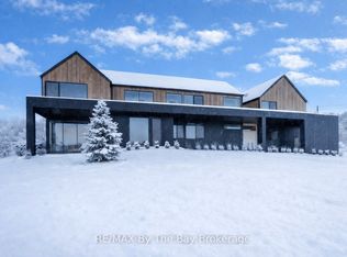 18 Raintree Ct, Clearview, ON L9Y0K2