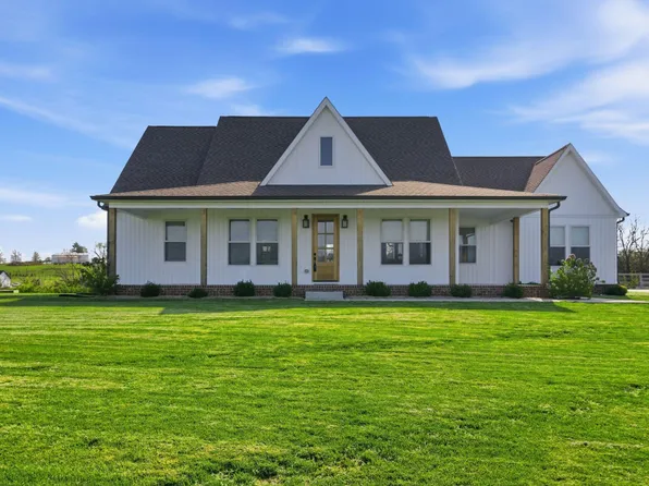 329 Mill Creek Meadows Dr, Cynthiana, KY 41031