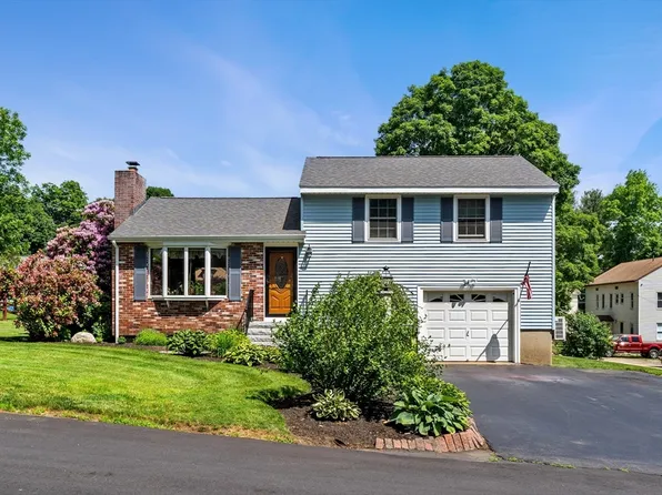 49 Adams St, Haverhill, MA 01830