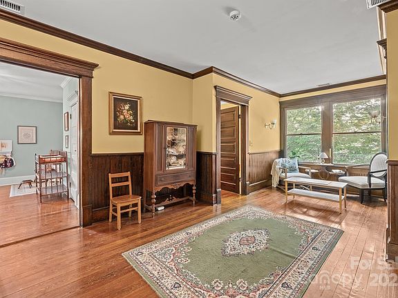 30th image of this home