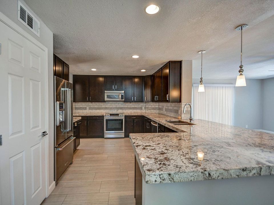 1st image of 4834 E Hillery Dr